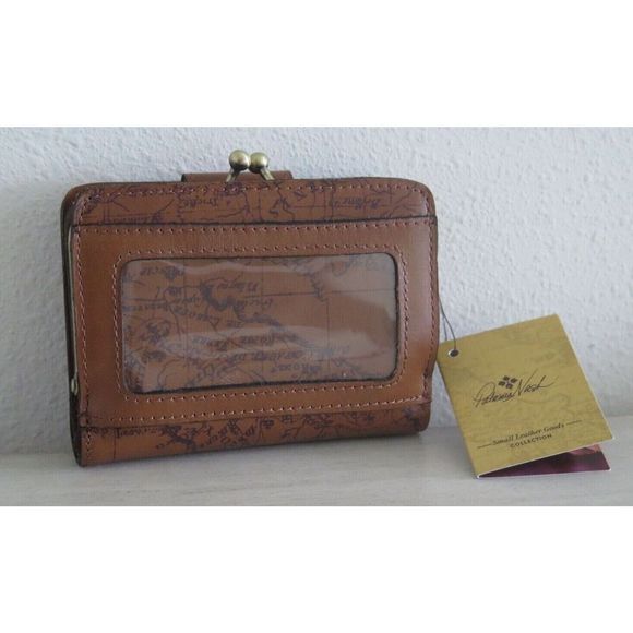 Patricia Nash S1430818 Riot Rust Iberia Signature Map Print Leather Wallet $120 - Picture 2 of 9